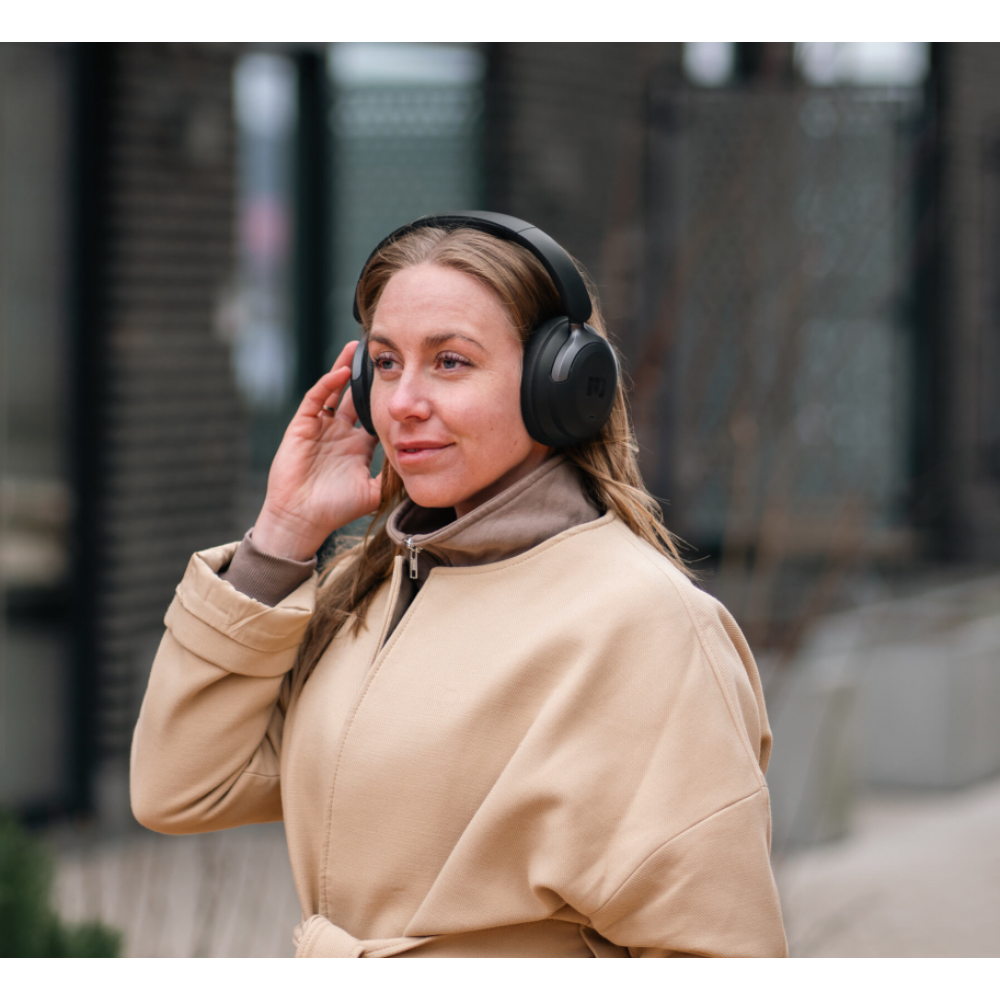 MOOVE55SilenceoverearhretelefonerfraMIIEGOBordstander-08