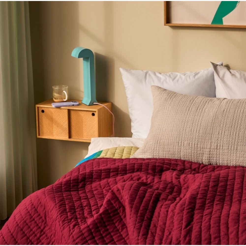 HbschHerringboneReol-03